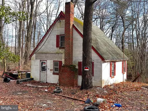 12838 Pennersville Rd, Waynesboro, PA 17268
