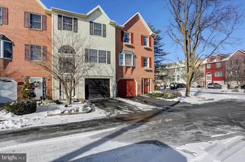 1563 Brechbill Rd, Chambersburg, PA 17202