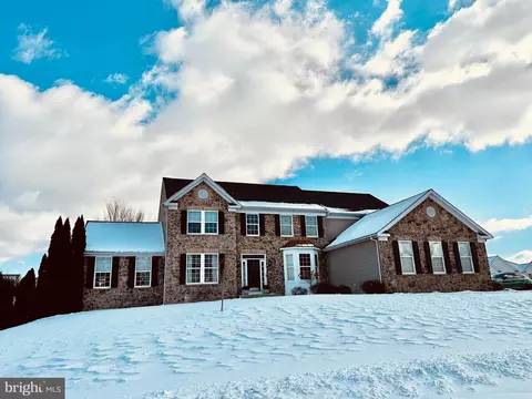 1128 Belmont Way, Chambersburg, PA 17202