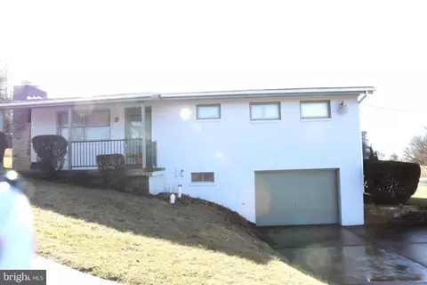 11692 N Potomac Street Extende, Waynesboro, PA 17268