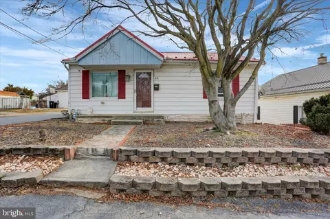 44 Conner Ave, Chambersburg, PA 17201
