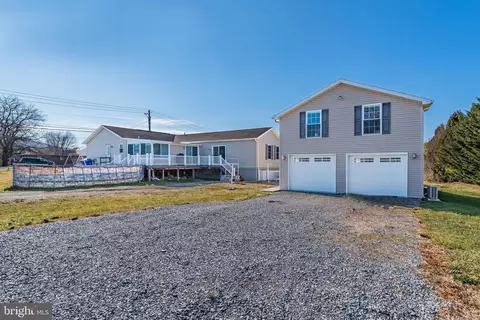 3045 White Church Rd, Chambersburg, PA 17202
