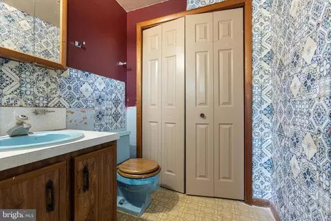Bath - 17167 Path Valley Rd, Spring Run, PA 17262 photo 2 of 2