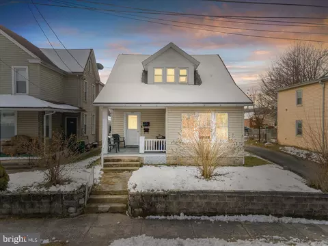 432 Washington St E, Chambersburg, PA 17201