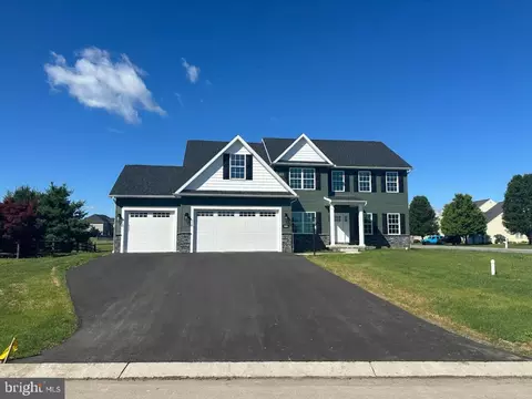 5999 Gabrielle Ln, Chambersburg, PA 17202