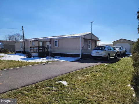 4544 Duffield Rd, Chambersburg, PA 17202