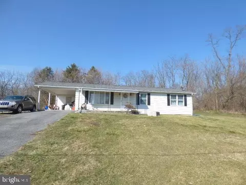10425 Hades Church Rd S, Greencastle, PA 17225