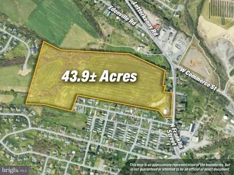 991 N Franklin St, Chambersburg, PA 17202