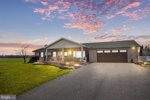 3750 Frecon Rd, Chambersburg, PA 17202