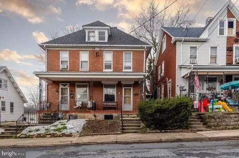22 Tritle Ave, Waynesboro, PA 17268