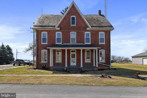 5821 Front St, Marion, PA 17235