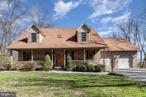 4601 Maclays Mill Rd, Shippensburg, PA 17257