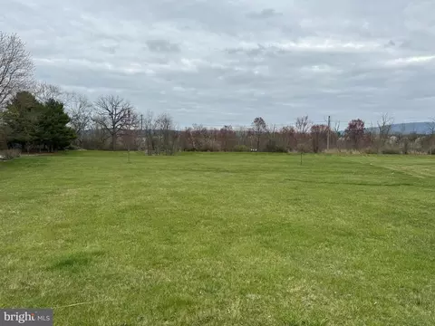 11875 Rinehart Dr, Waynesboro, PA 17268
