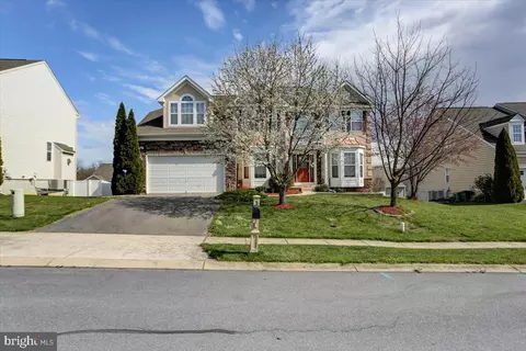 504 Evangeline Dr, Waynesboro, PA 17268