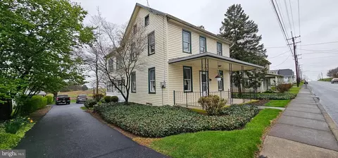 1730 E Buchanan Trail East E, Shady Grove, PA 17256