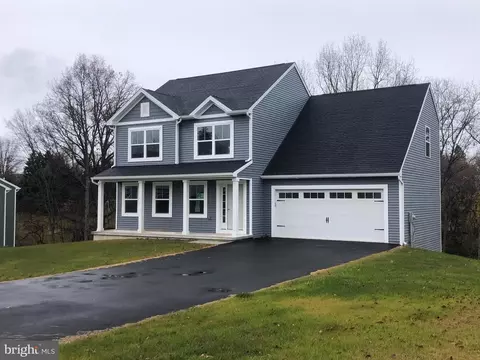 3818 Percy Ave, Chambersburg, PA 17202