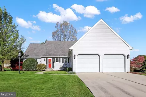 6960 Fairway Oaks, Fayetteville, PA 17222