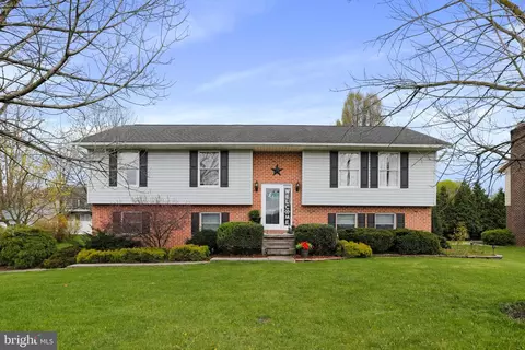 6242 Molly Pitcher Hwy, Shippensburg, PA 17257