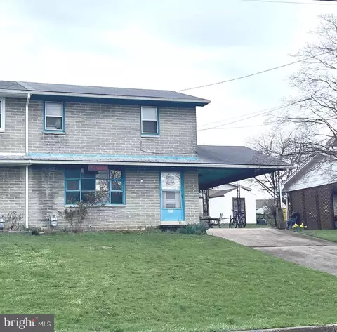 641 Hollywell Ave, Chambersburg, PA 17201