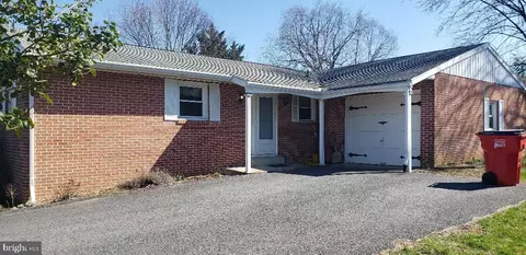 8818 Stottlemyer Rd, Waynesboro, PA 17268