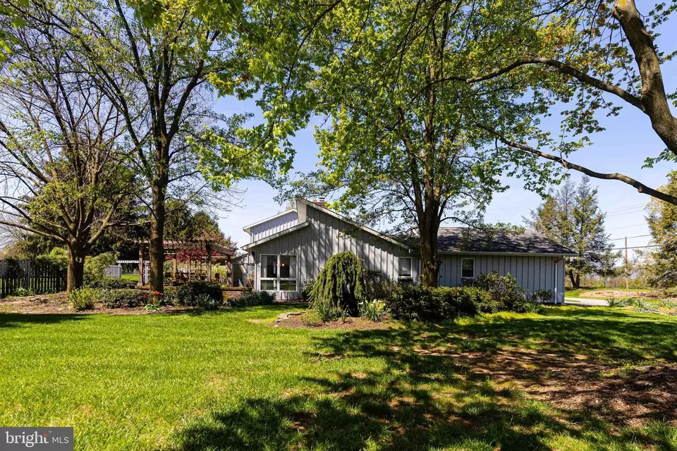 3528 Scotland Rd, Chambersburg, PA 17202 30 Photos Movoto