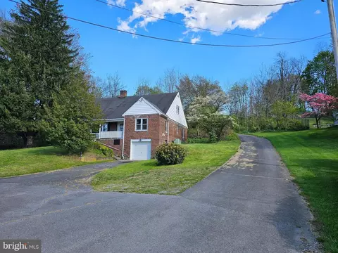 9690 Molly Pitcher Hwy, Shippensburg, PA 17257