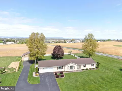 5381 Third St, Marion, PA 17235