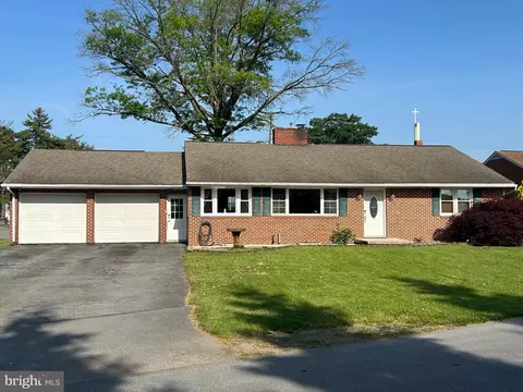 119 Highland Rd, Chambersburg, PA 17202