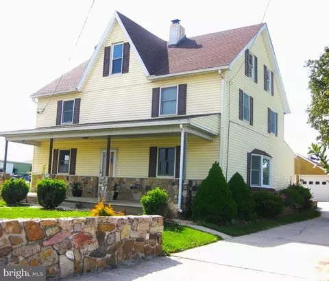 4437 Philadelphia Ave, Chambersburg, PA 17202