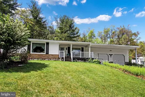 14367 Carrosmar Farm Rd, Waynesboro, PA 17268