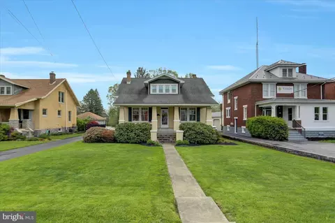 410 W King St, Shippensburg, PA 17257