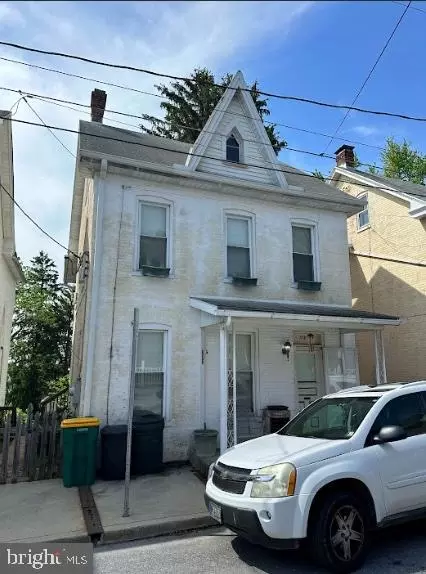 116 Harrison Ave, Waynesboro, PA 17268