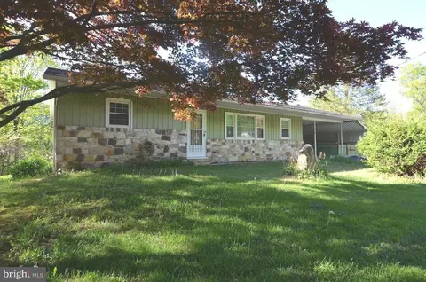17499 Amberson Rd, Spring Run, PA 17262