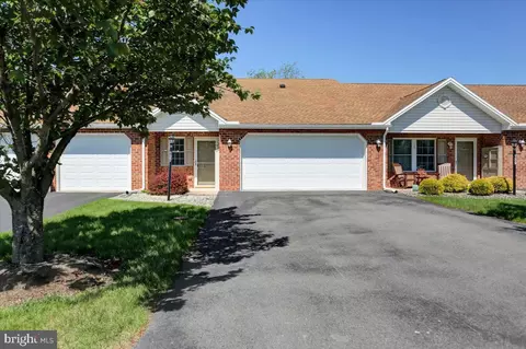 137 Central Way, Shippensburg, PA 17257