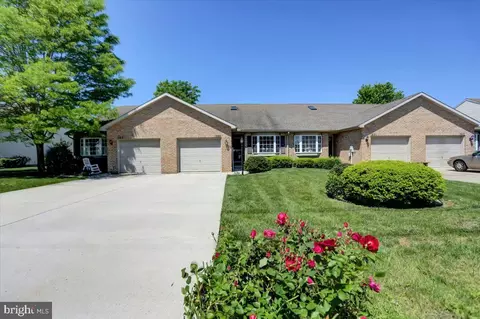 1225 Progress Rd, Chambersburg, PA 17201