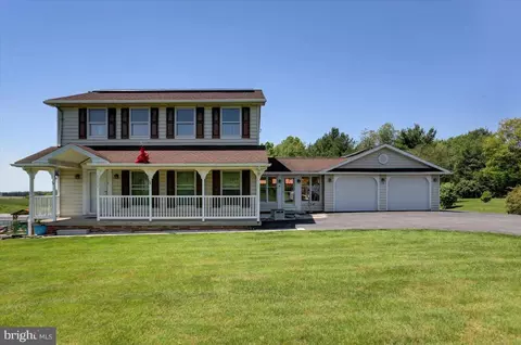 7316 Mentzer Gap Rd, Waynesboro, PA 17268