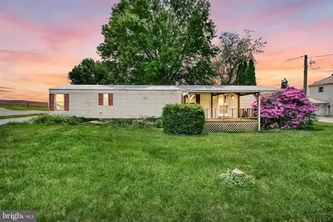 4494 Duffield Rd, Chambersburg, PA 17202