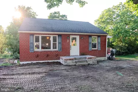 10781 Path Valley Rd, Fannettsburg, PA 17221