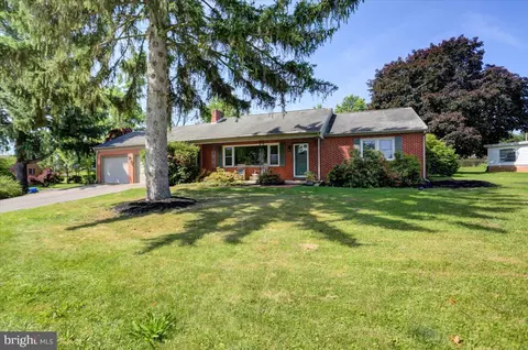 66 Hillen Ln N, Chambersburg, PA 17202