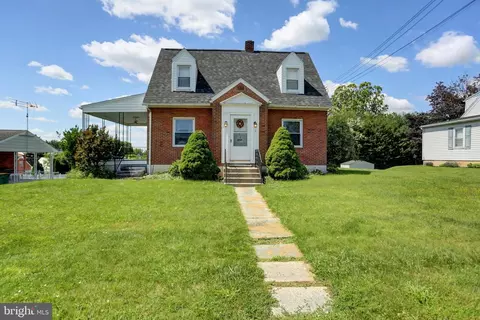 314 Fairmount Ave, Waynesboro, PA 17268
