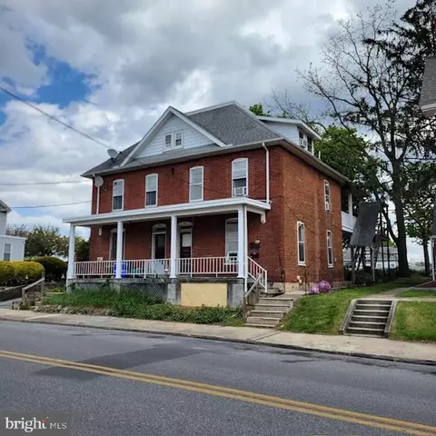 15-17 Fairview Ave W, Waynesboro, PA 17268