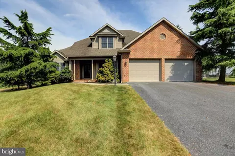 3135 St Andrews, Chambersburg, PA 17202