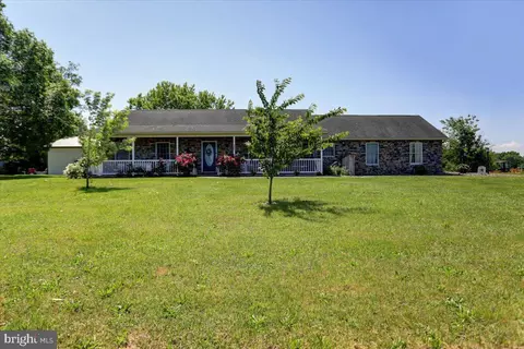 2992 Warm Spring Rd, Chambersburg, PA 17202