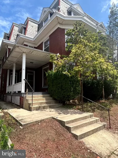 41 W Commerce St, Chambersburg, PA 17201