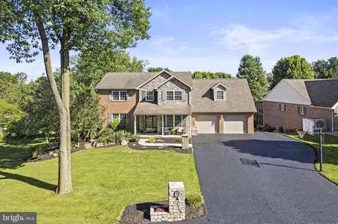 1449 Spring Side Drive East E, Chambersburg, PA 17202