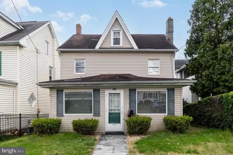 48 E Fifth St, Waynesboro, PA 17268