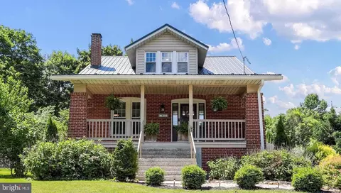 7850 Lincoln Way East E, Fayetteville, PA 17222