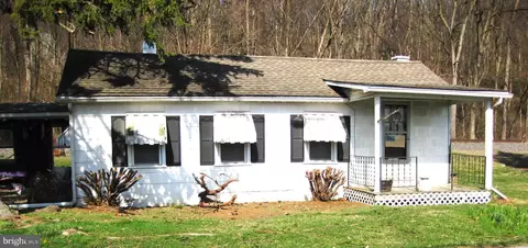 9213 Pineville Rd, Shippensburg, PA 17257