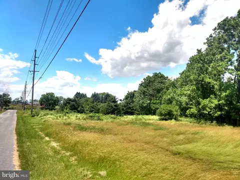 Walker Road, Chambersburg, PA 17202