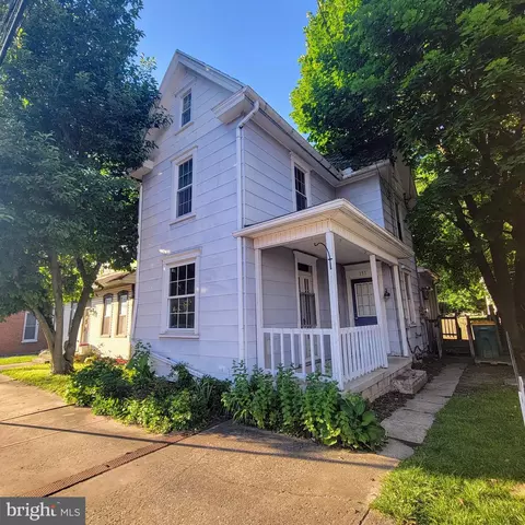 151 2nd St E, Waynesboro, PA 17268